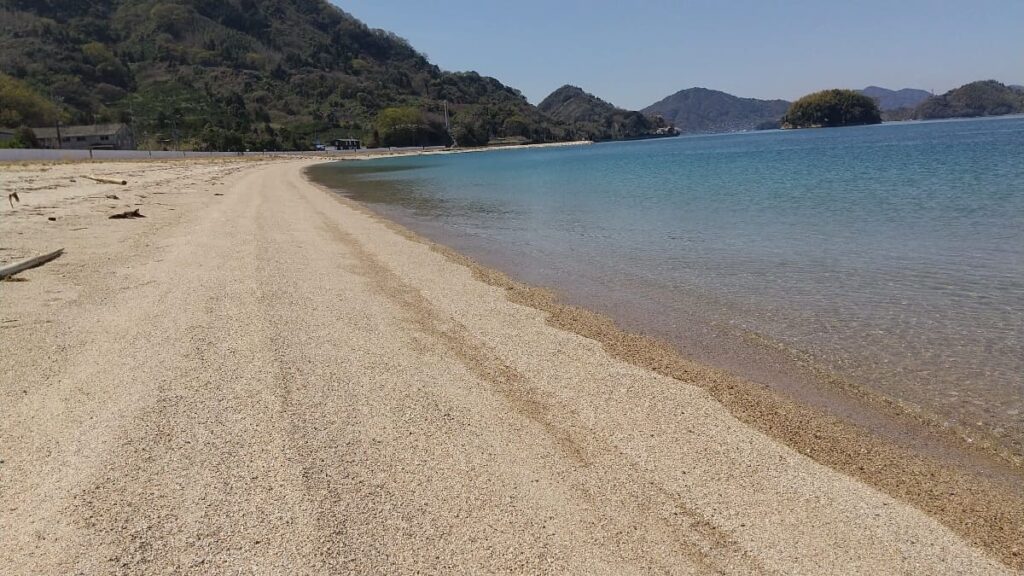 大崎下島のビーチ